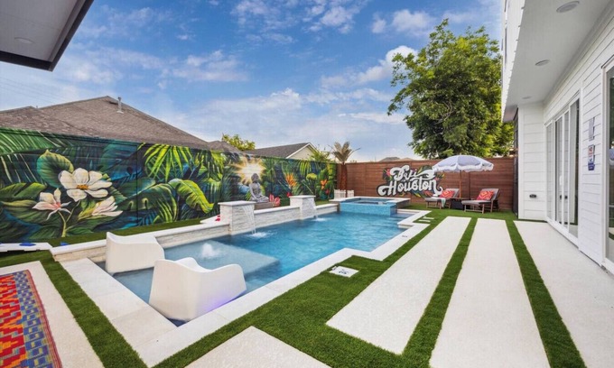 Southeast Houston House | Bali in Houston-Unit A,4BR/4Bath