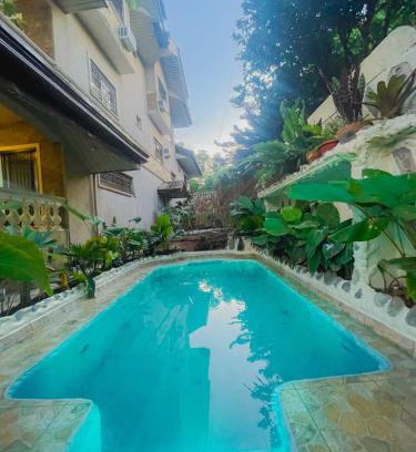 Tagaytay Apartment | Bali Villa in Tagaytay w Pool, Billiards I 12pax