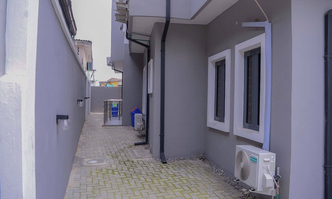 Surulere Apartment | Bamgbose Apartments in Surulere, Lagos Nigeria