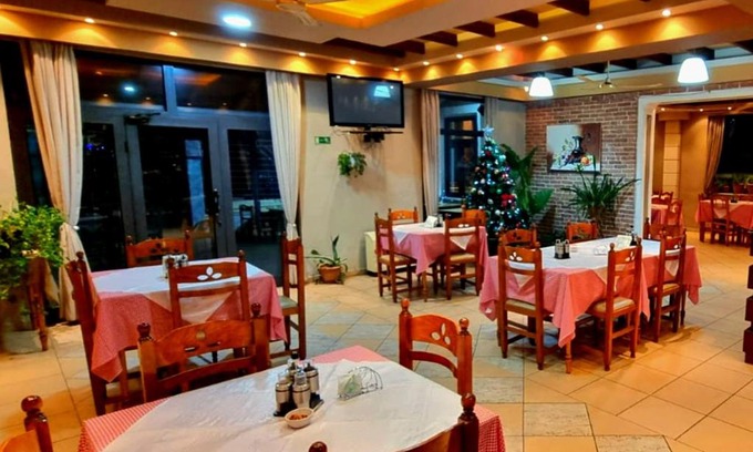Korce Hotel | Bar Restorant Hotel Dhimitri
