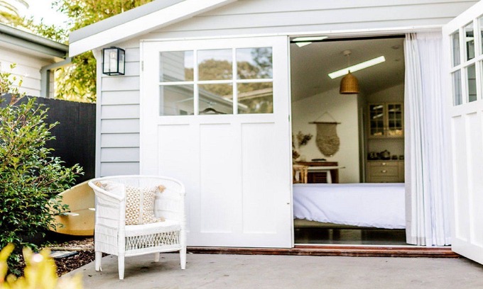 Avalon Beach Cottage | Bareena Studio Apartment