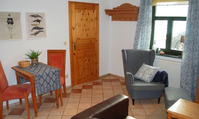 Dargun Apartment | Barlin Apartment, Sleeps 2 with Pool and WiFi