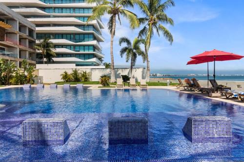 Bucerias House | Barlovento Condos - Pools Gym & Oceanfront