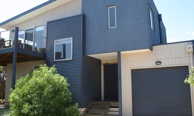 Smiths Beach House | Barramundi Breeze the perfect family beach getaway.