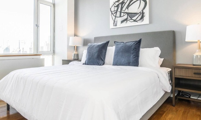 Indianapolis Apartment | Barsala l Fully furnished 1BD w/fast Wi-Fi