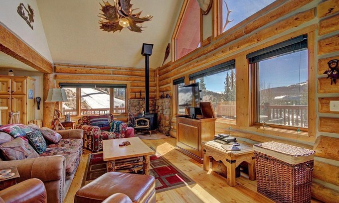 Huron Heights House | Barton Cabin 433