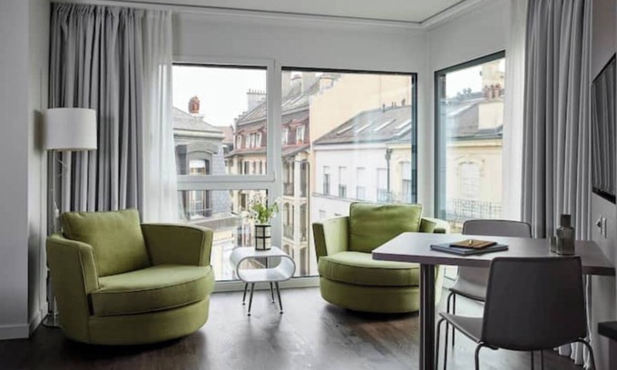 Nyon Apartment | Base Standard