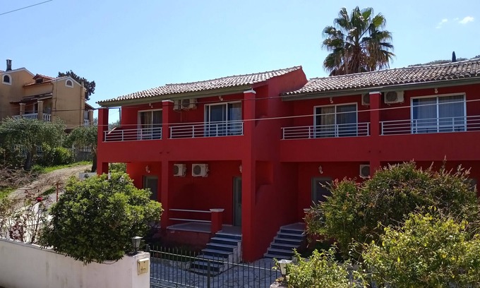 Agia Pelagia Chlomou Apartment | Basic studio with sea view