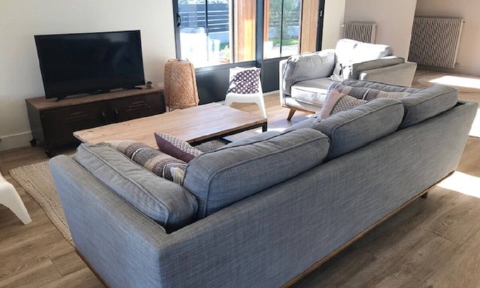 Andernos-les-Bains Villa | Basin-style wooden villa 300 meters from the beach
