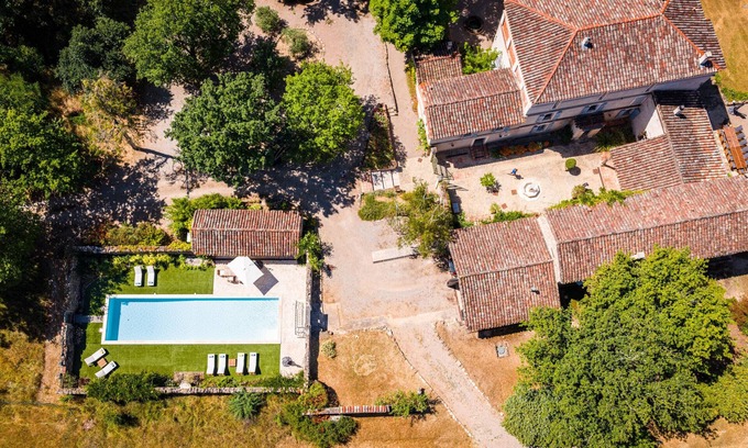Cordes-sur-Ciel Villa | Bastide de Cordes sur Ciel - Heated pool - Park