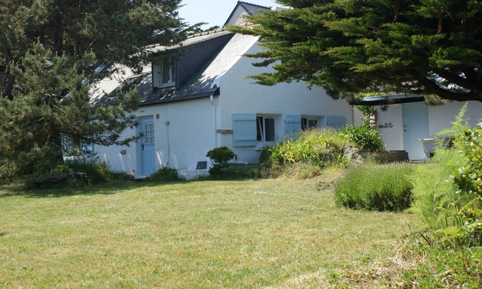Ile-de-Batz House | BATZ ISLAND, SABLES BLANC BEACHES 200 m away, free August 23-30