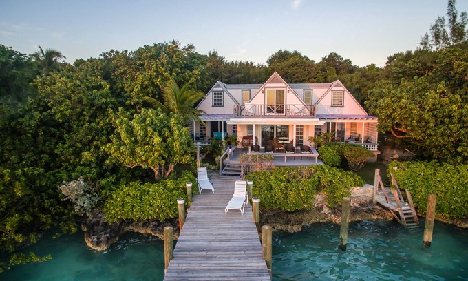 Dunmore Town House | Bay Cottage Home with a Private Dock