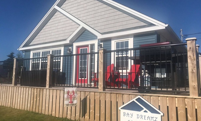 Bayview Cottage | Bay Dreamz Waterview Cottage