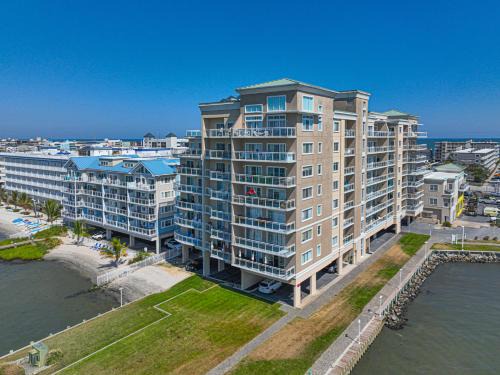 Midtown Ocean City Apartment | Bay Front Paradise Penthouse Unit