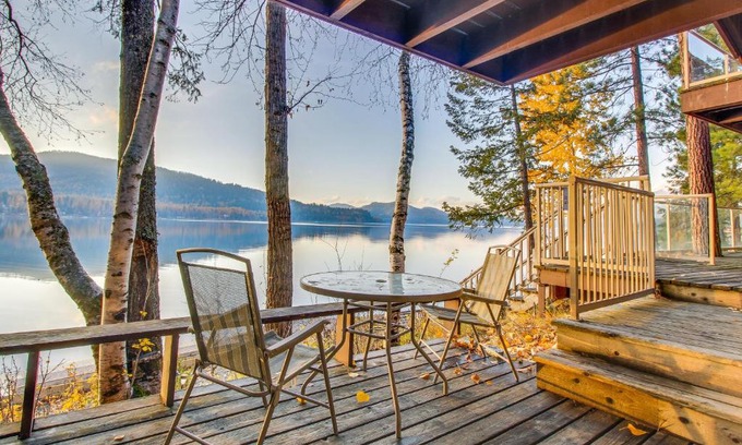Whitefish Apartment | Bay Point Lakefront 4A Down