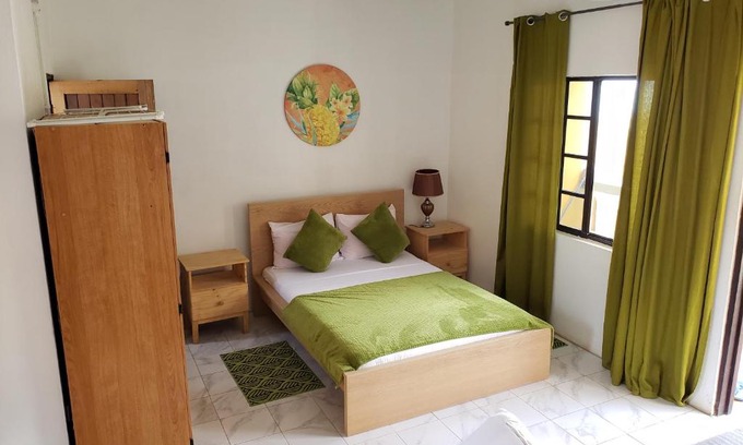 Charlestown House | Bay View Studio Apartment 3B - Canouan Island