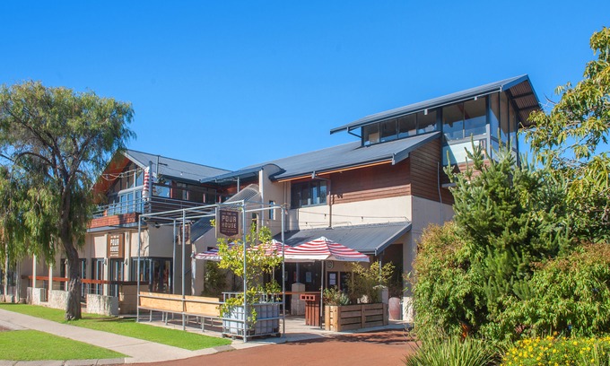 Dunsborough Hotel | Bay Village Resort & Spa Dunsborough