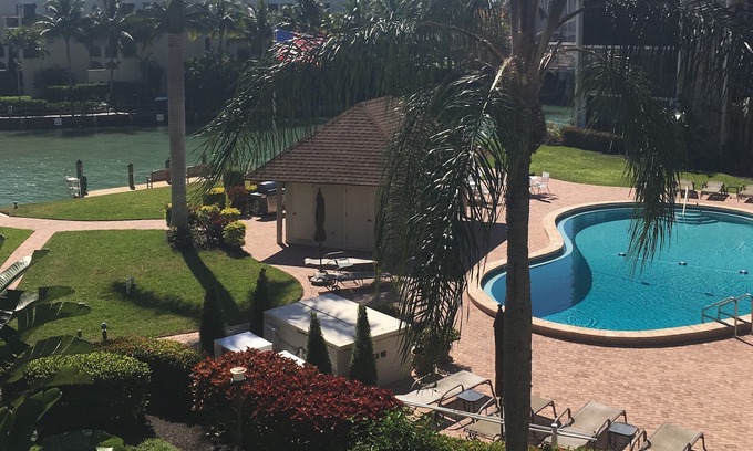 Moorings Condo | Bayfront Condo across the Street from Gulf Beaches in Ideal Naples Location