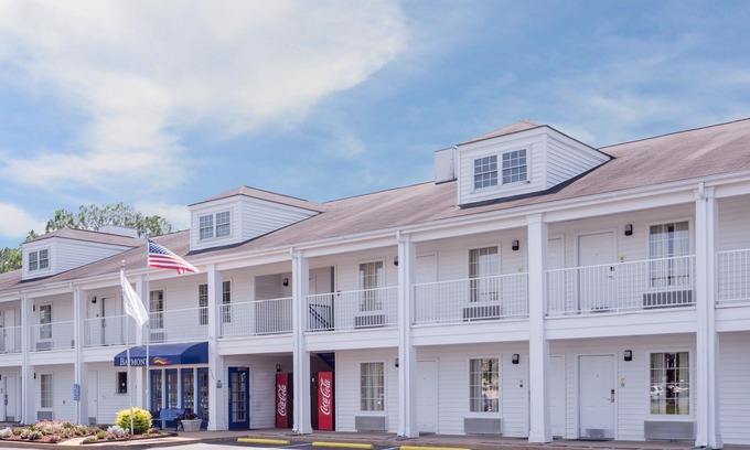 Albany Hotel | Baymont by Wyndham Albany at Albany Mall