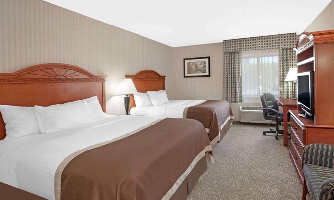 Jackson Hotel | Baymont by Wyndham Jackson
