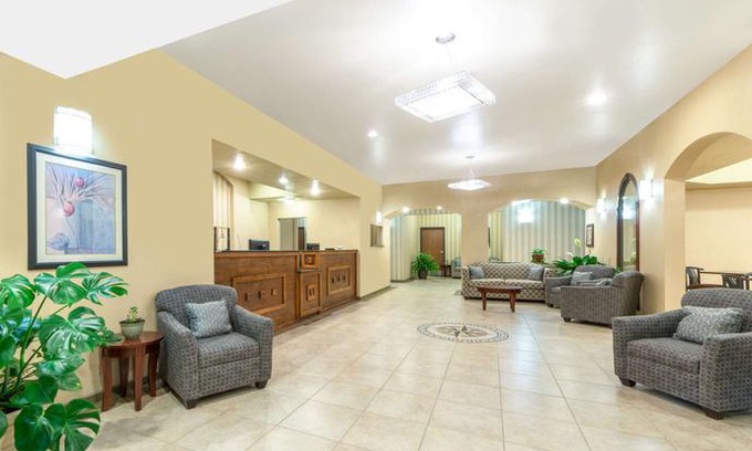 Perryton Hotel | Baymont by Wyndham Perryton