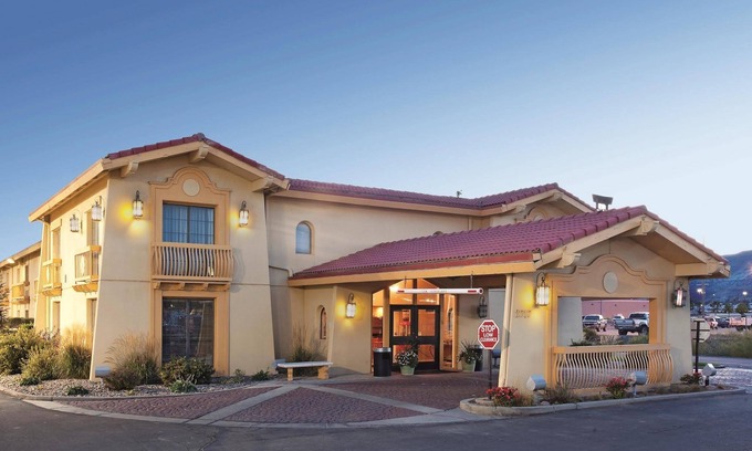 Rock Springs Hotel | Baymont by Wyndham Rock Springs