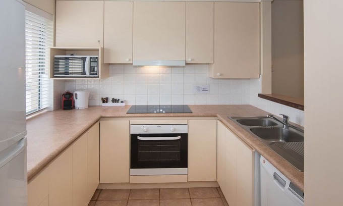 Quindalup House | Bayshore Beachside Resort