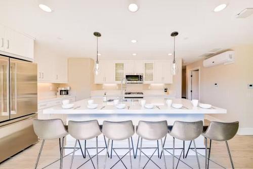 Mission Beach House | Bayside Delight Just Steps to Water