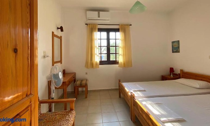 Almyros Apartment | Bayview Apartments