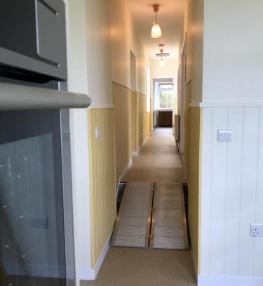 Hunspow Apartment | Bayview Cottage, Dunnetbay accommodation