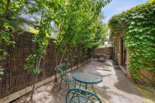 Lorne Apartment | Bayview Number Four
