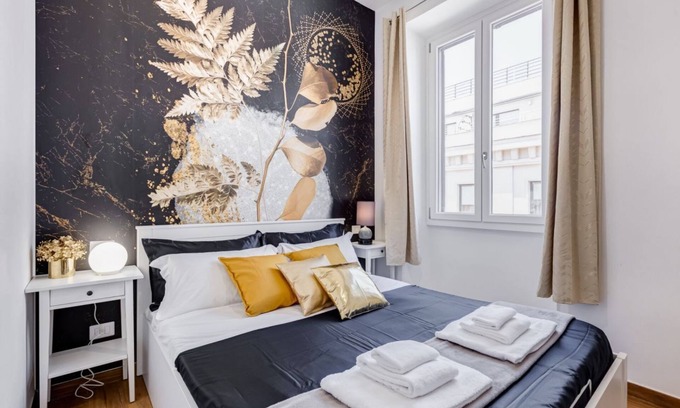 Rome City Centre Apartment | BDC - Majestic 4-Bdr