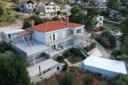 Postira Apartment | Beach Apartment Viktor 2