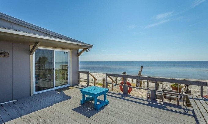 Carrabelle House | Beach Barrack 4BR/2BA