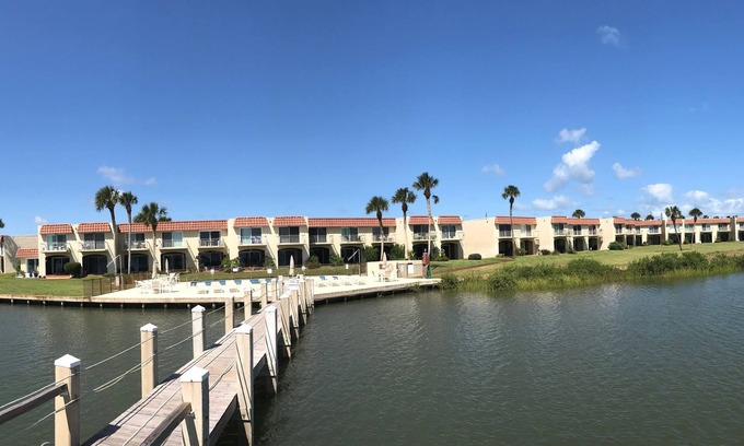 St. Augustine House | Beach & Boating & Fishing Paradise! With 2 Kayaks Included!