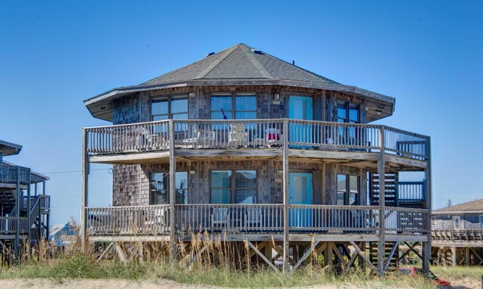Hatteras Island Cottage | Beach Break Cottage- Excellent Ocean Views- Steps to Beach- Community Pool