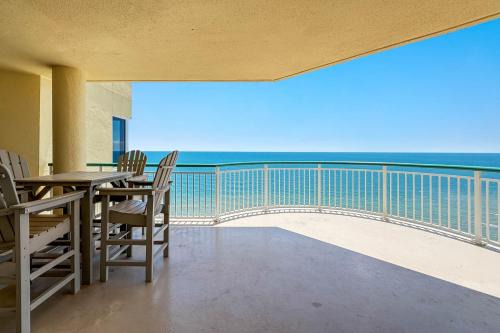 Ono Island House | Beach Colony Tower Unit 18C