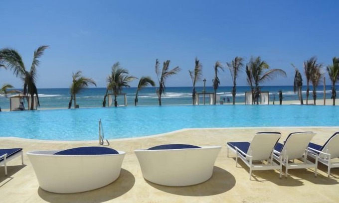 Villas Del Mar Apartment | Beach-Front Apartment With Amazing View