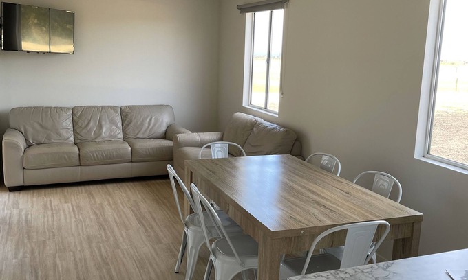 Allestree Cabin | Beach Front Cabin 2 - Two Bedroom Self Contained