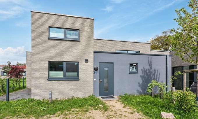 Lembruch House | Beach front home in Lembruch/Dümmer See