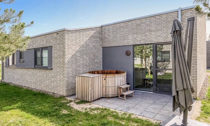 Lembruch House | Beach front home in Lembruch/Dümmer See