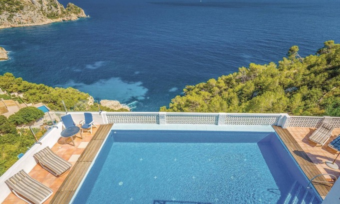 Cap de la Nau House | Beach front home in Jávea