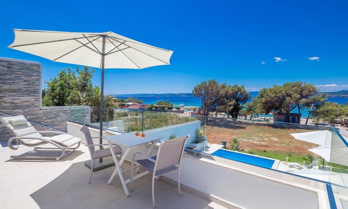 Punat House | Beach front home in Punat with kitchen