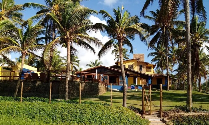 Catu de Abrantes House | Beach House Seeking Life 34 C 01