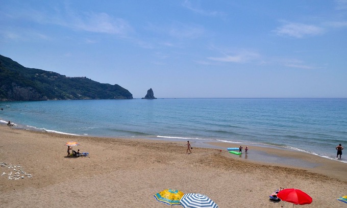 Agios Gordios House | Beach houses in Corfu “Angelos” at Agios Gordios