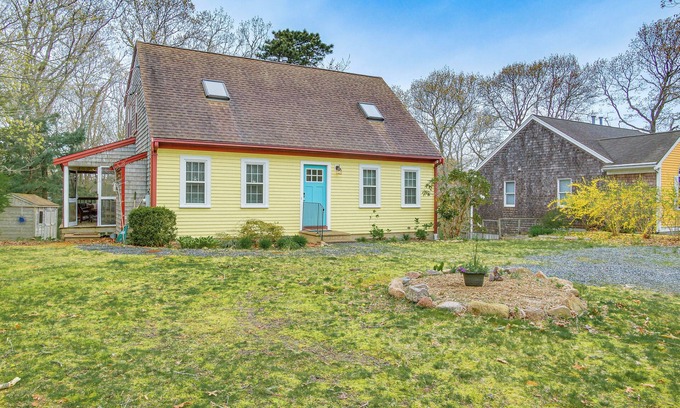 Mashpee House | Beach & Lake Access: Home w/Porch in Mashpee!