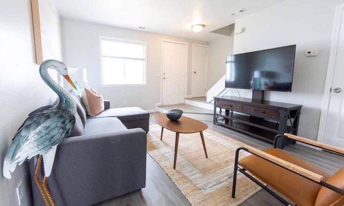 East Ocean View House | beach. Ocean view. Townhouse