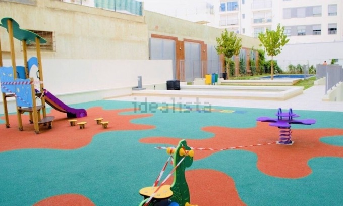 Aiora Apartment | BEACH PORT FLAT WITH GARAGE, POOL & GYM IN VALENCIA!