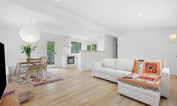 Blairgowrie House | Beach Shack by the Bay