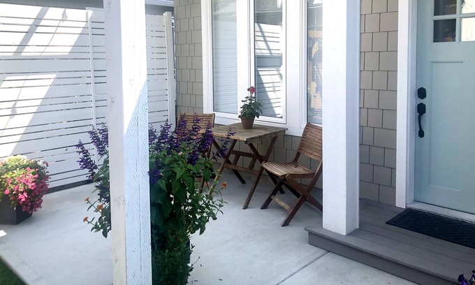 South Central House | Beach Style Bungalow